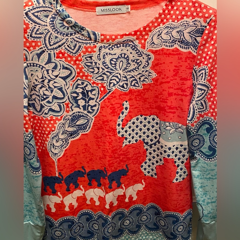 MISSLOOK brand Long Sleeve T-Shirt, elephant motif, EUC